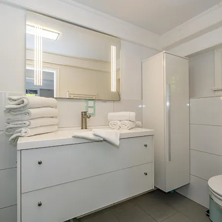 Kapitaenshuis 別荘 *